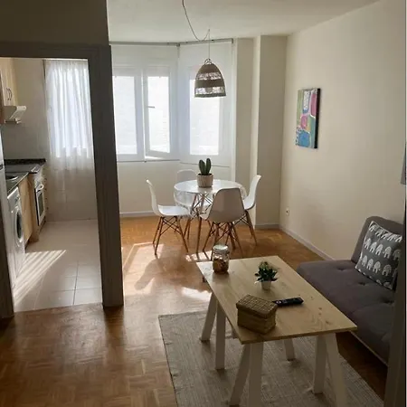 Precioso Soleado, Recien Amueblado En