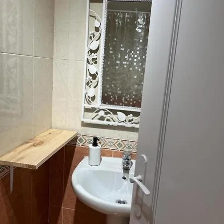 Apartment Precioso Soleado, Recien Amueblado En Gijon